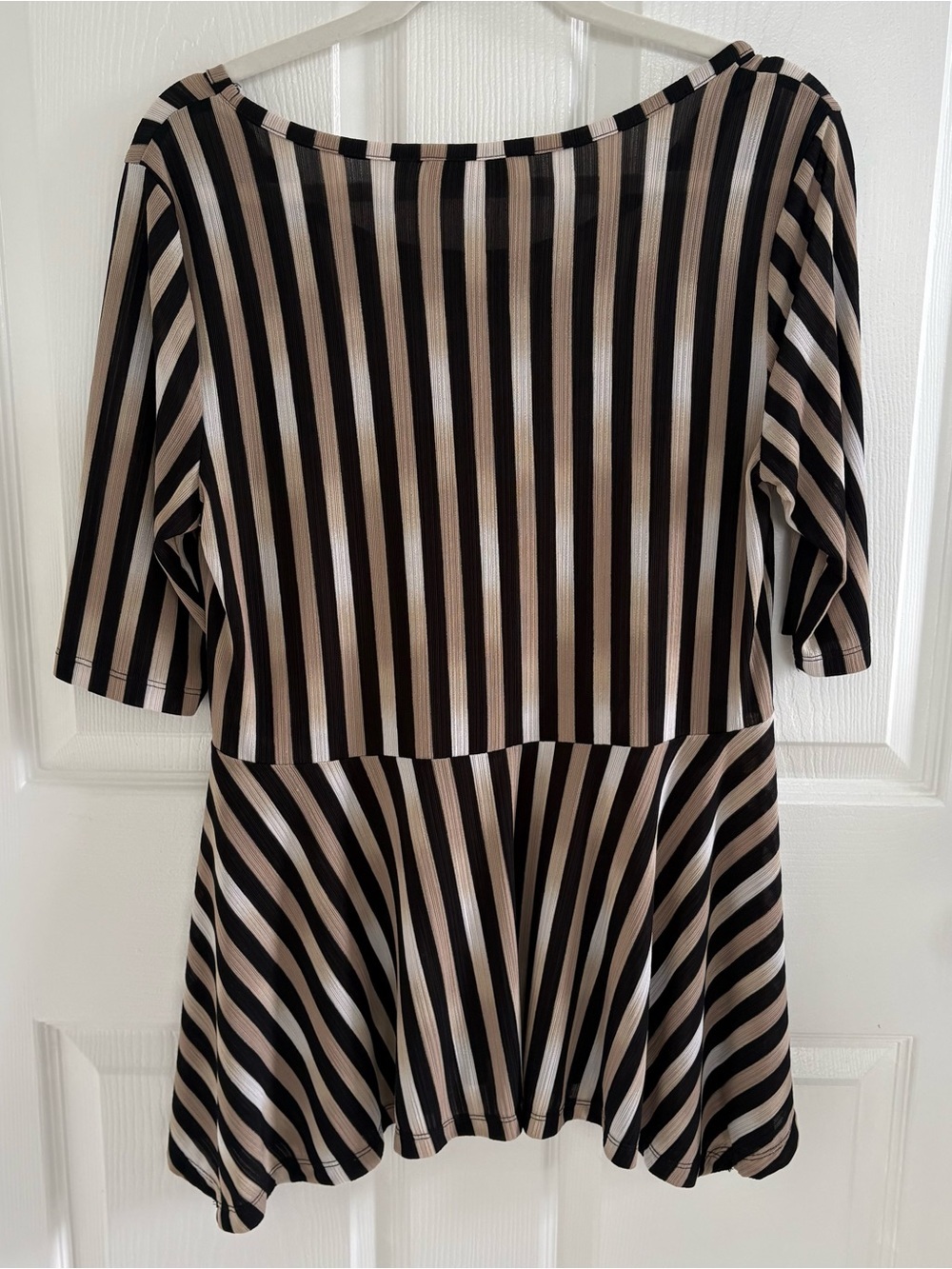 Dana Buchman Black and Cream Striped Peplum Tunic - Picture 5 of 5